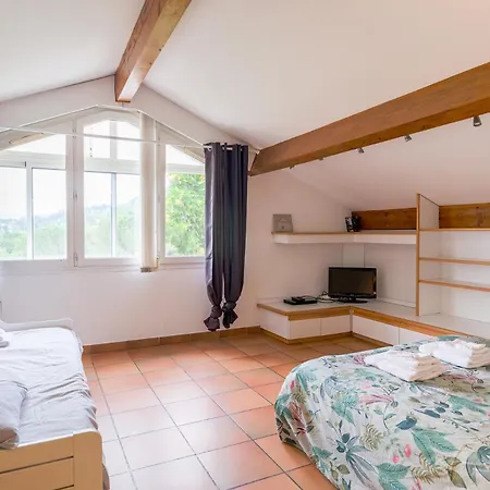 La Grange Des Aurieges Hébergement de vacances