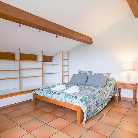 La Grange Des Aurieges Hébergement de vacances