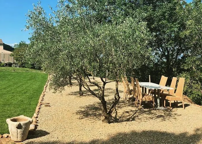 La Grange Des Aurieges Бедарье